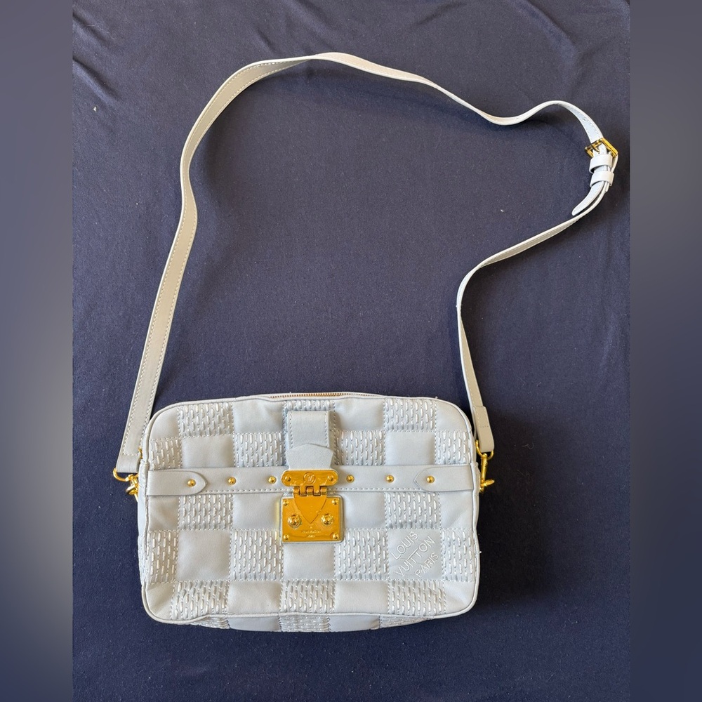Louis Vuitton Damier Giant Troca PM Shoulder Bag (blue)
